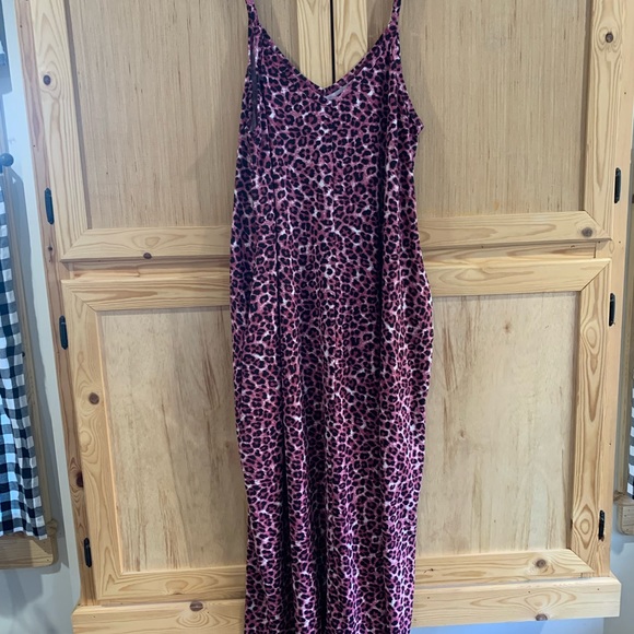 Zenana Purpley pink cheetah printed maxi slip style modest dress size 1X - Picture 4 of 6